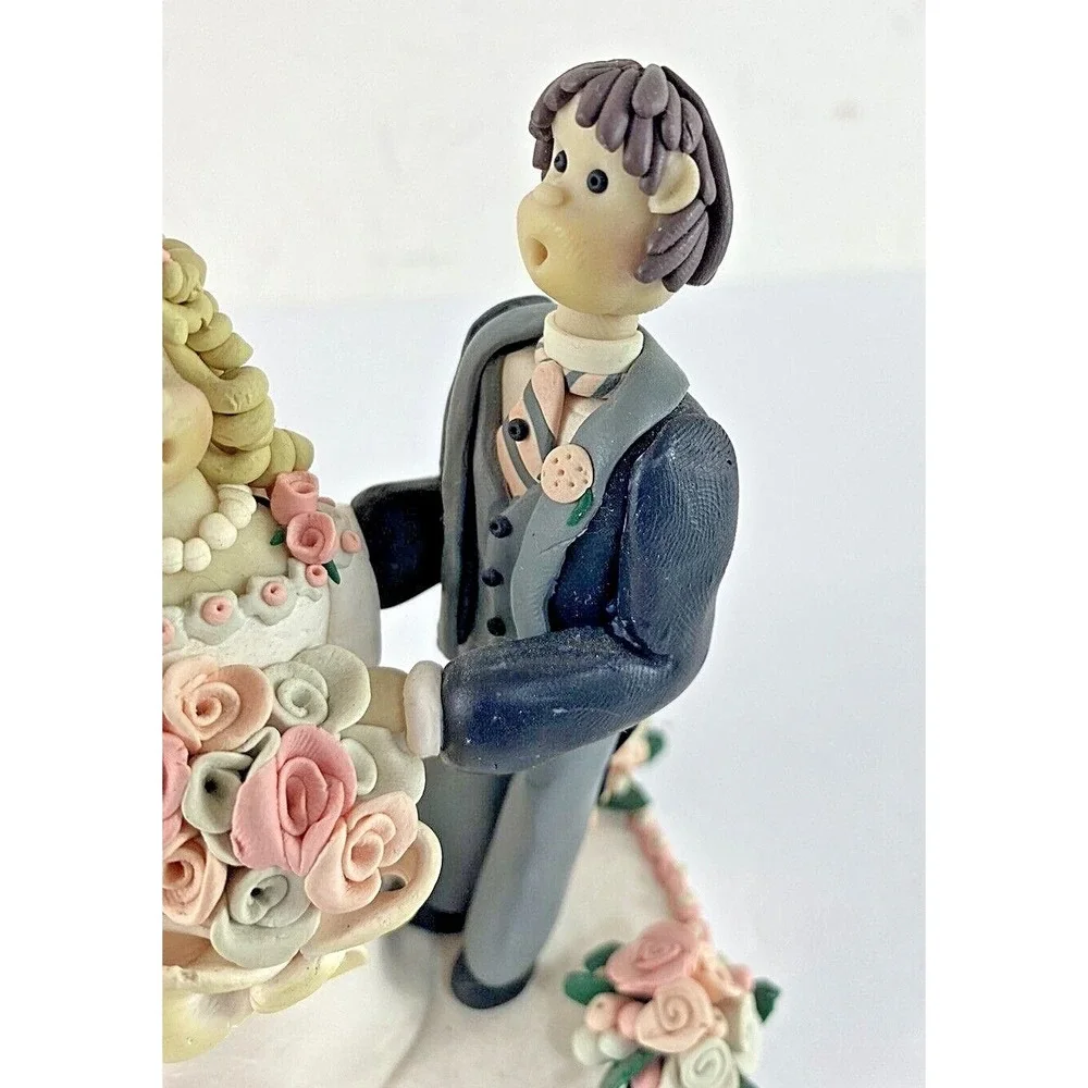 Giftware Art Cake Wedding Topper Figurine Inklings Papel Detailed Unique Vtg